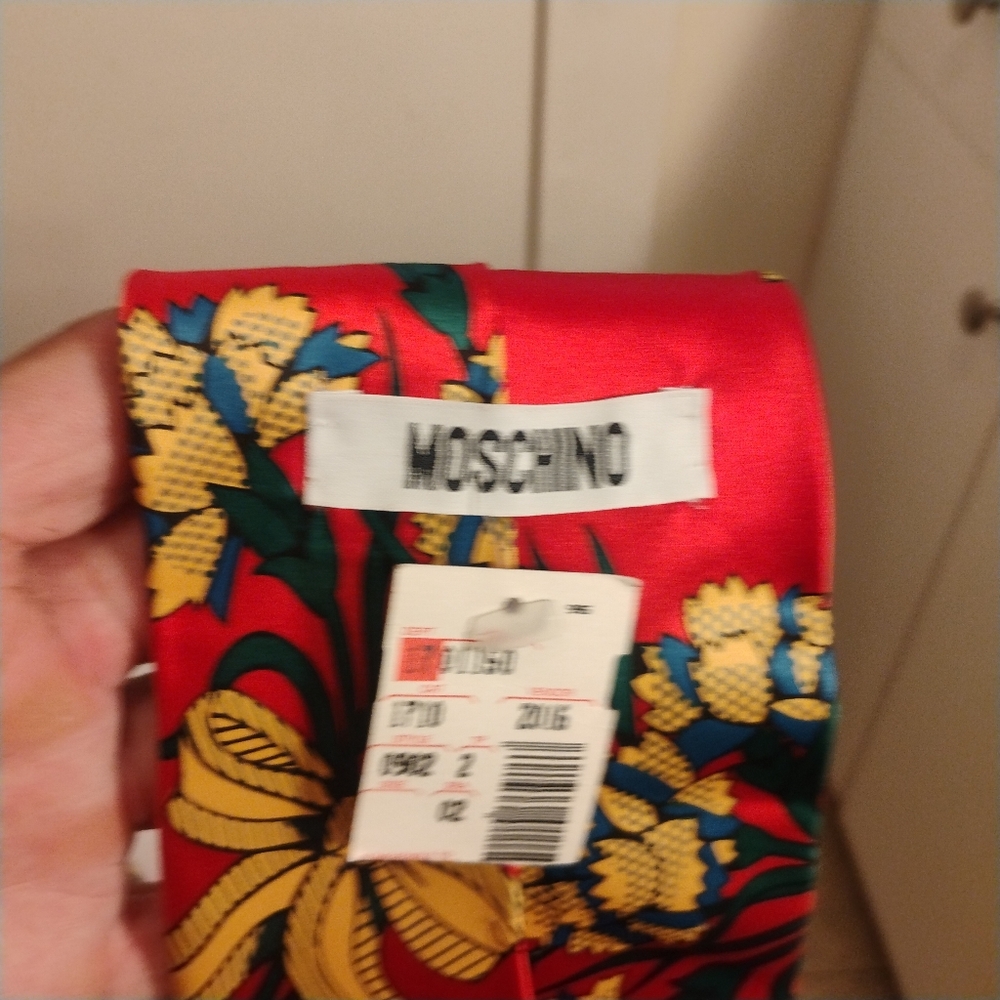 Moschino Tie Men’s 100% Silk  Satin New Display